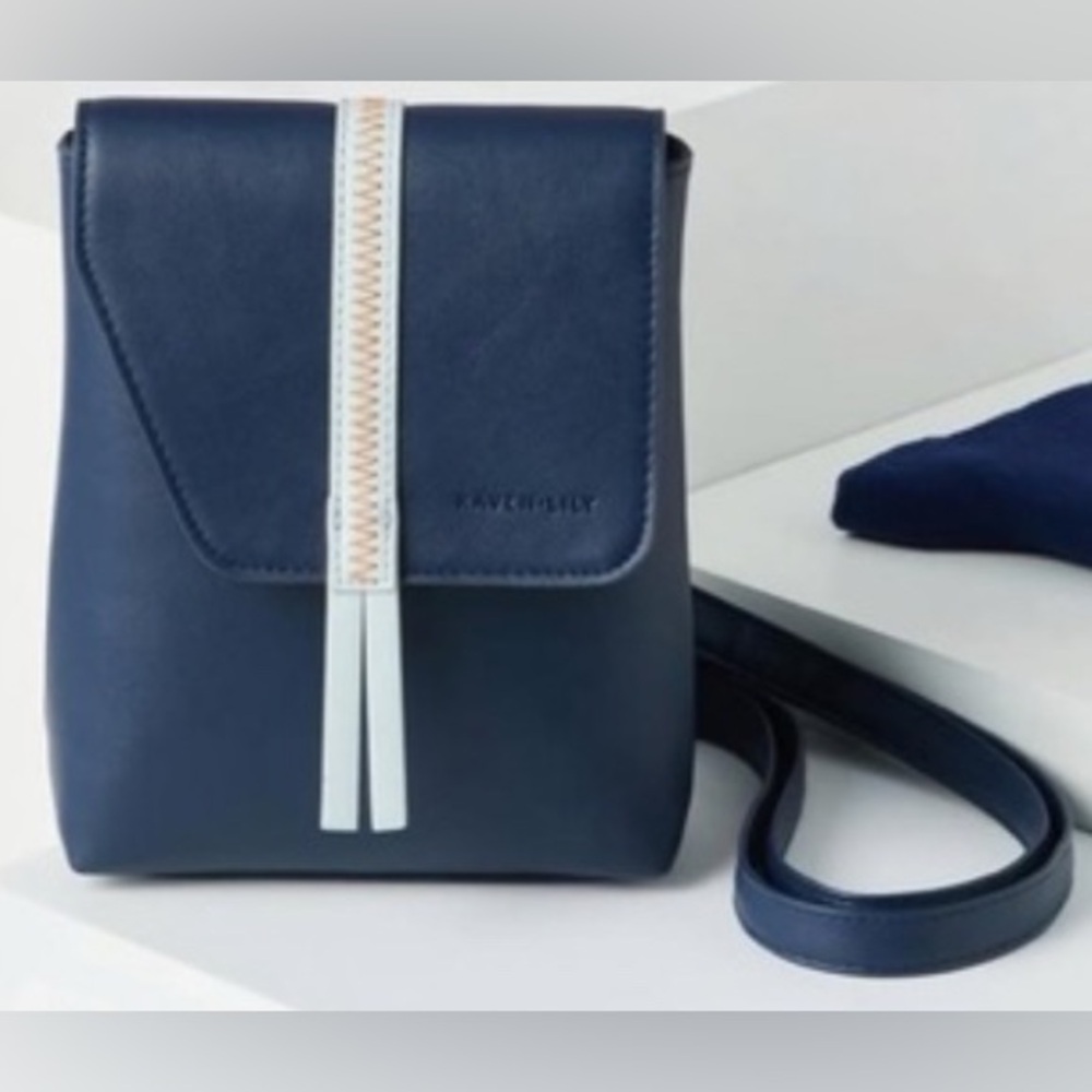 Raven + Lily Navy Crossbody Bag with White Detail